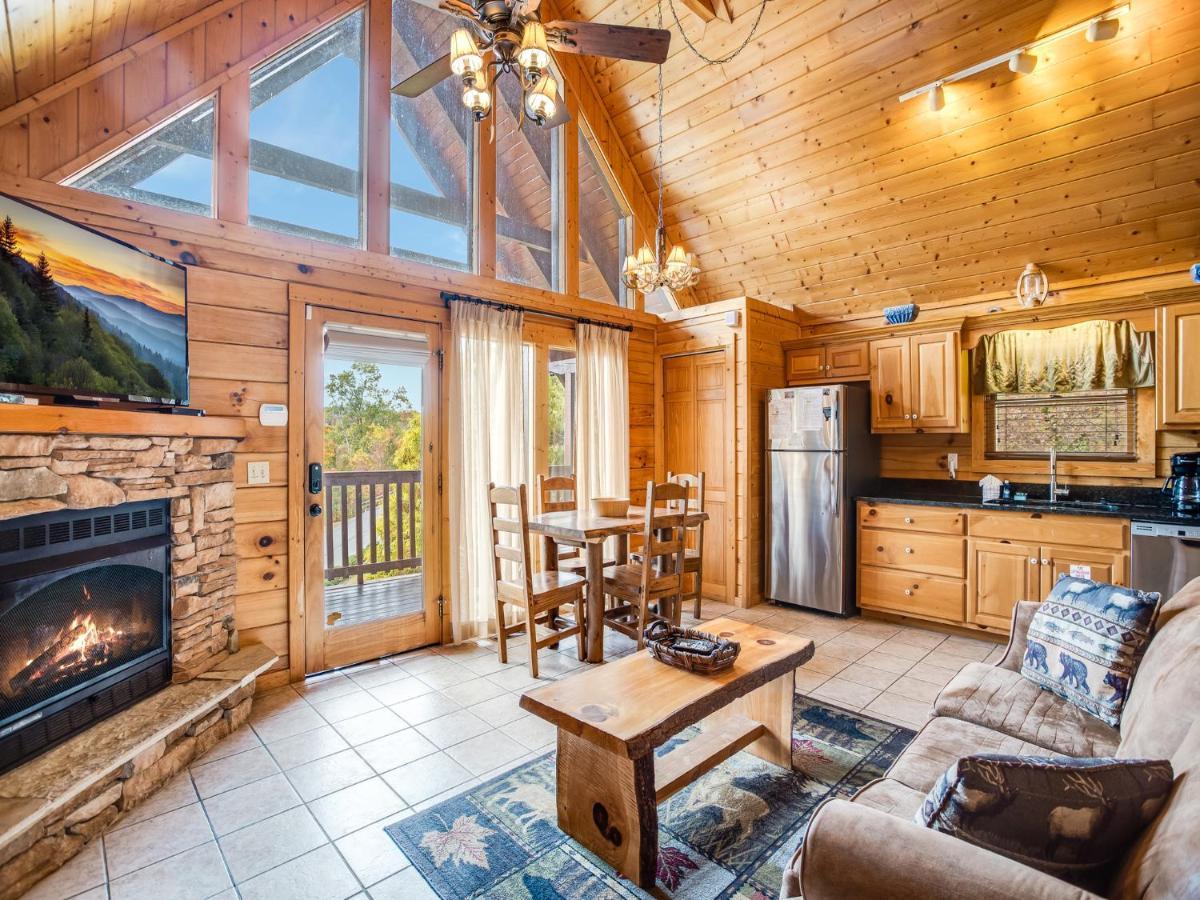 Saddle Ridge Villa Gatlinburg Exteriör bild