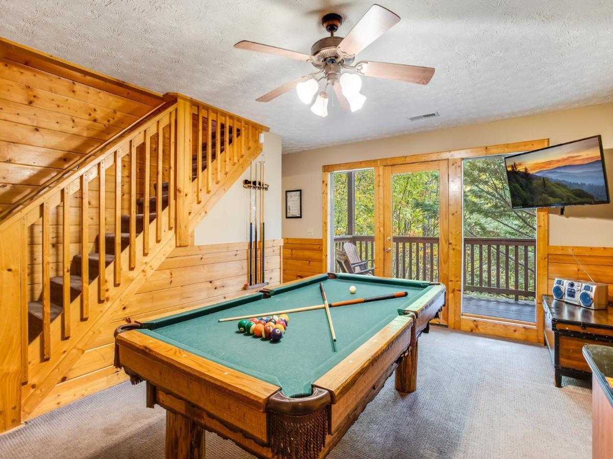 Saddle Ridge Villa Gatlinburg Exteriör bild